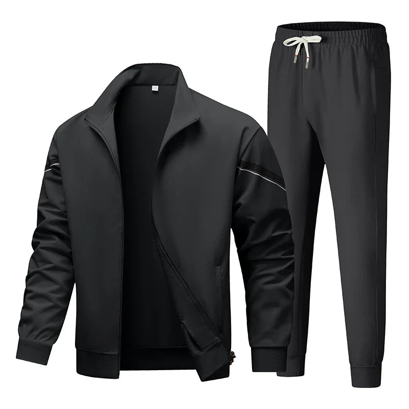 Eleganter Herren Trainingsanzug
