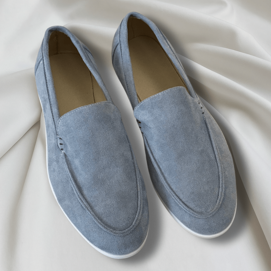 Elegante Wildleder Slipper Von Alder
