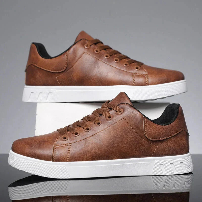 Klassische Leder-Sneakers Klassische Leder-Sneakers Von Alder