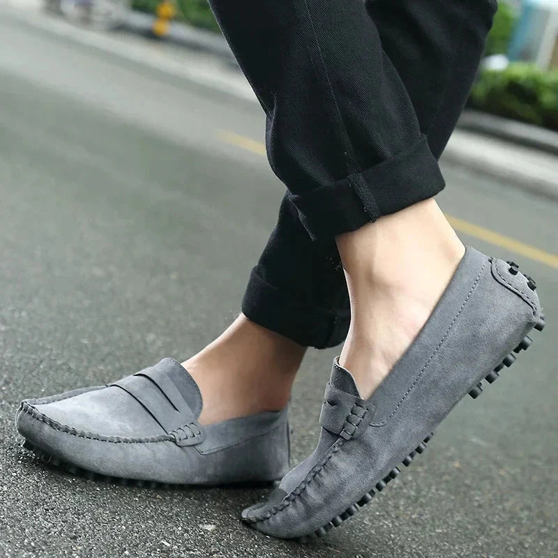 Lässige Wildleder Slipper Von Alder