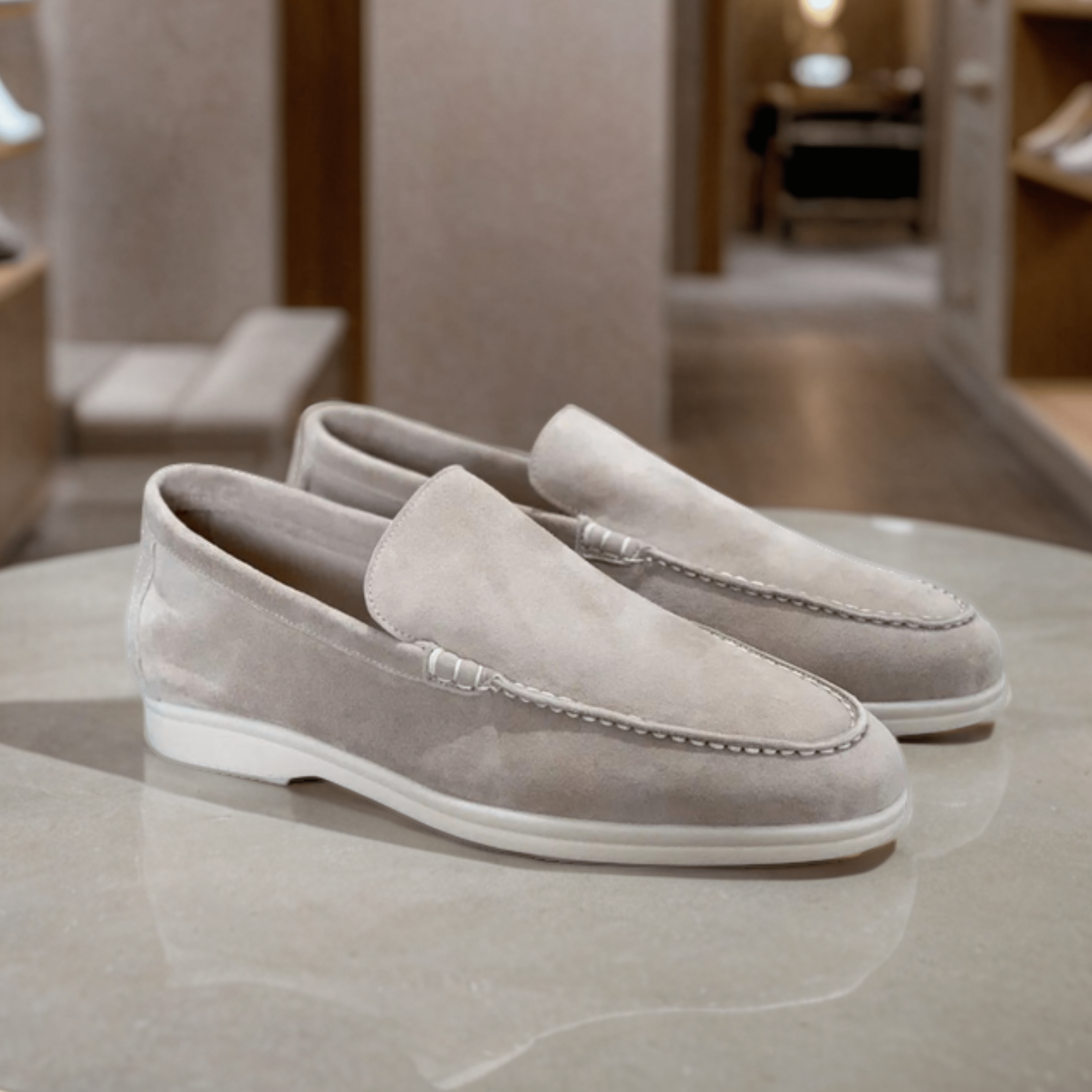 Premium Wildleder Slipper Von Alder Grau 38