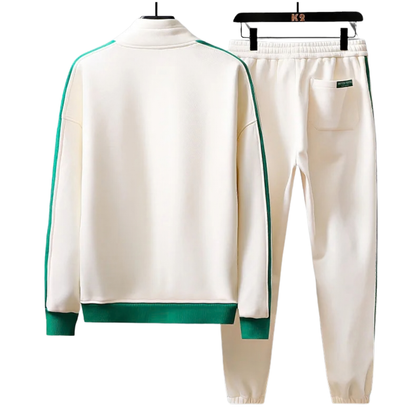 Eleganter Herren Trainingsanzug