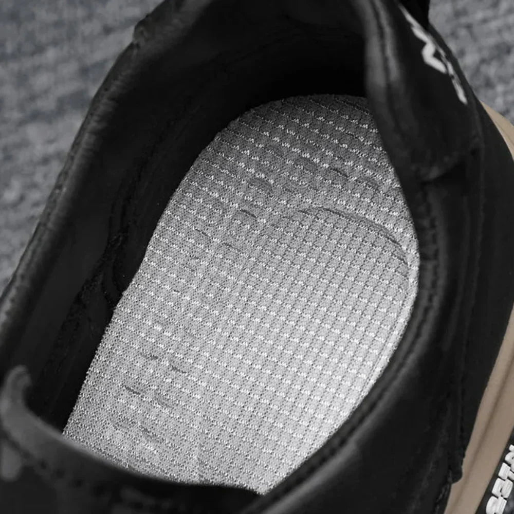 Lässige Sneakers
