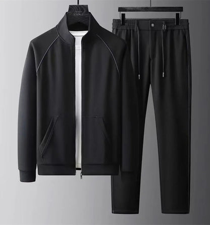 Eleganter Herren Trainingsanzug