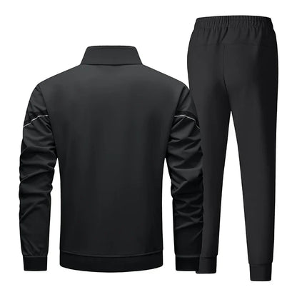 Eleganter Herren Trainingsanzug