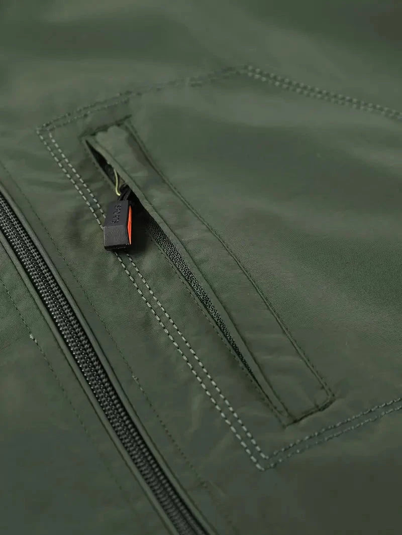 Elegante Leichte Jacke Von Alder 