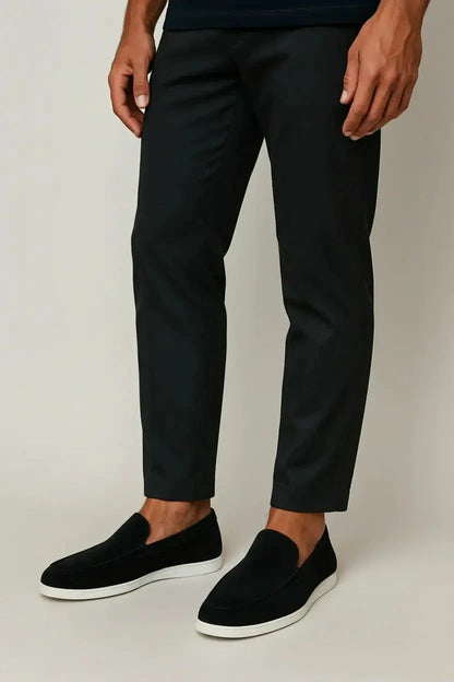 Elegante Wildleder Slipper Von Alder 