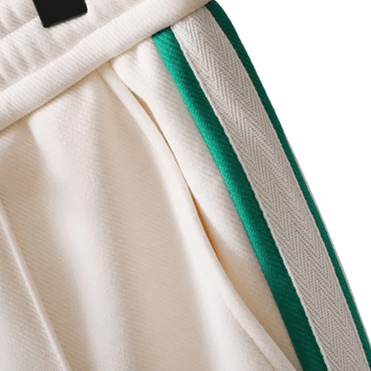 Eleganter Herren Trainingsanzug Von Alder 