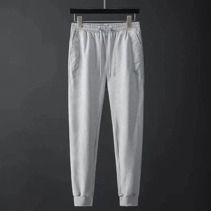 Eleganter Herren Trainingsanzug Von Alder 