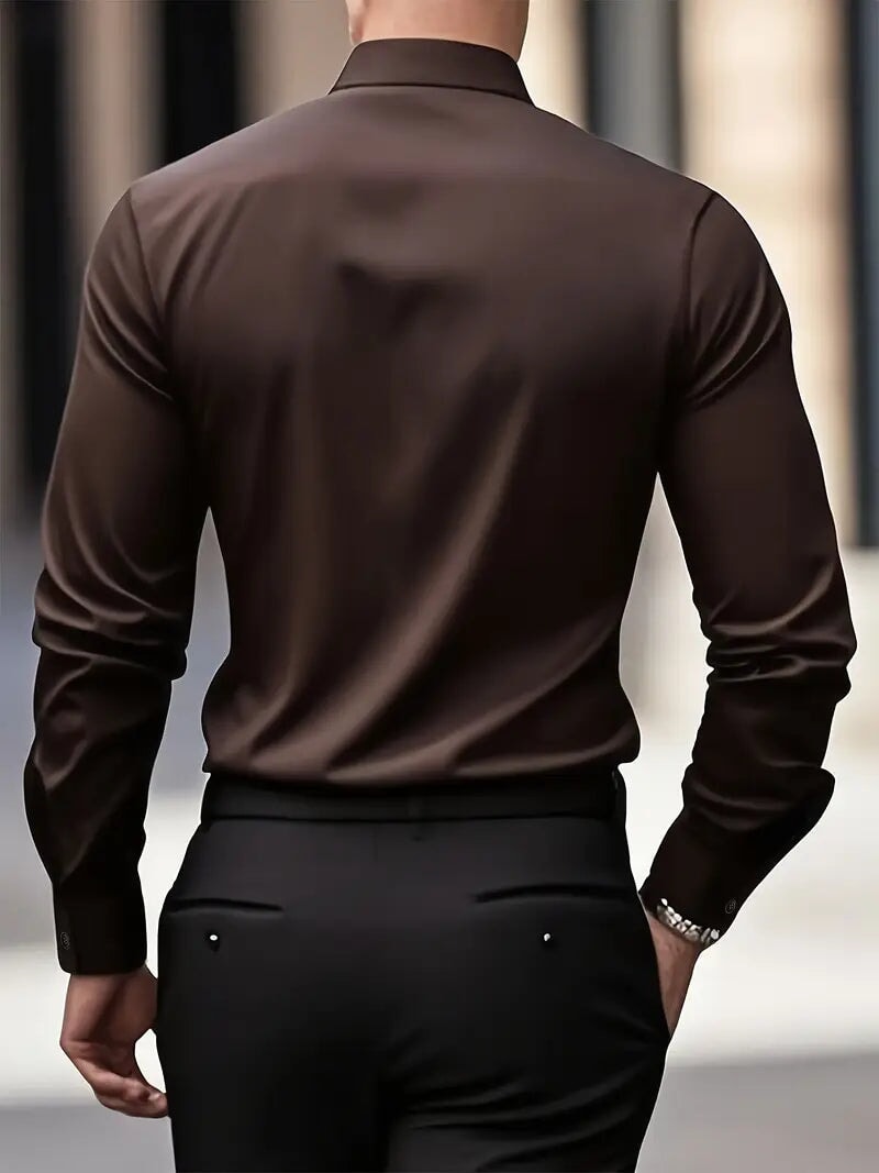 Elegantes Herrenhemd Von Alder 