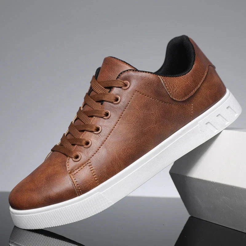 Klassische Leder-Sneakers Klassische Leder-Sneakers Von Alder 