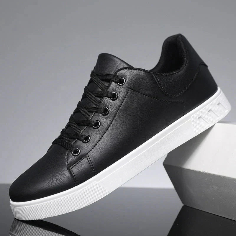Klassische Leder-Sneakers Klassische Leder-Sneakers Von Alder 