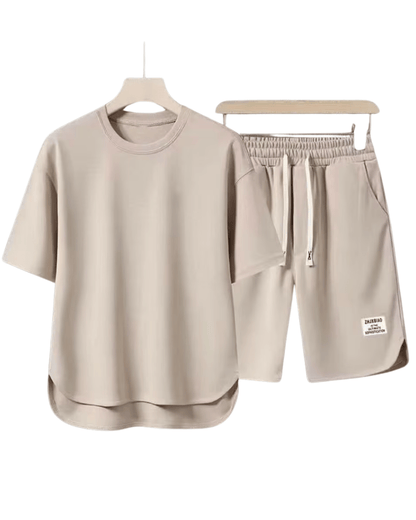 Lässiges Sommer-Set Von Alder 