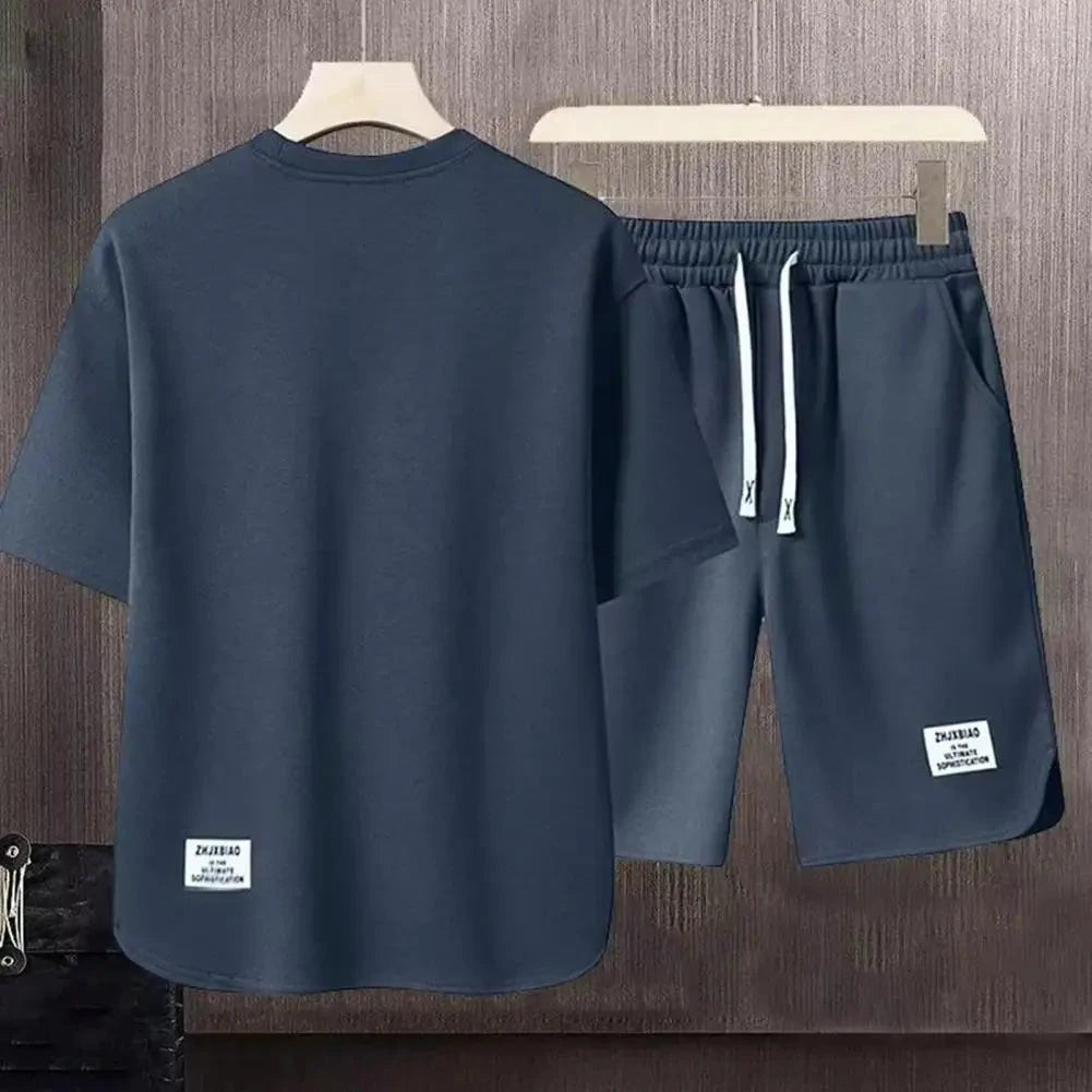 Lässiges Sommer-Set Von Alder 